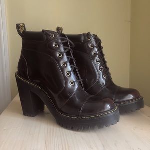 averil arcadia dr martens